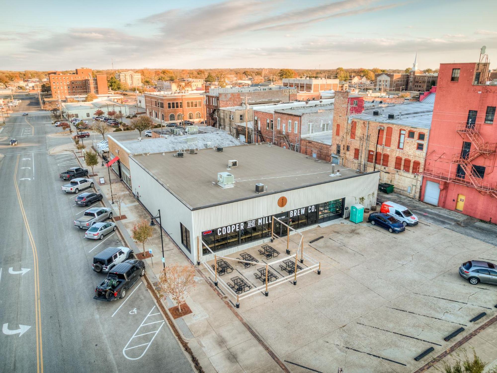 Deluxe Studio In Historic Downtown Building! Bartlesville Ngoại thất bức ảnh