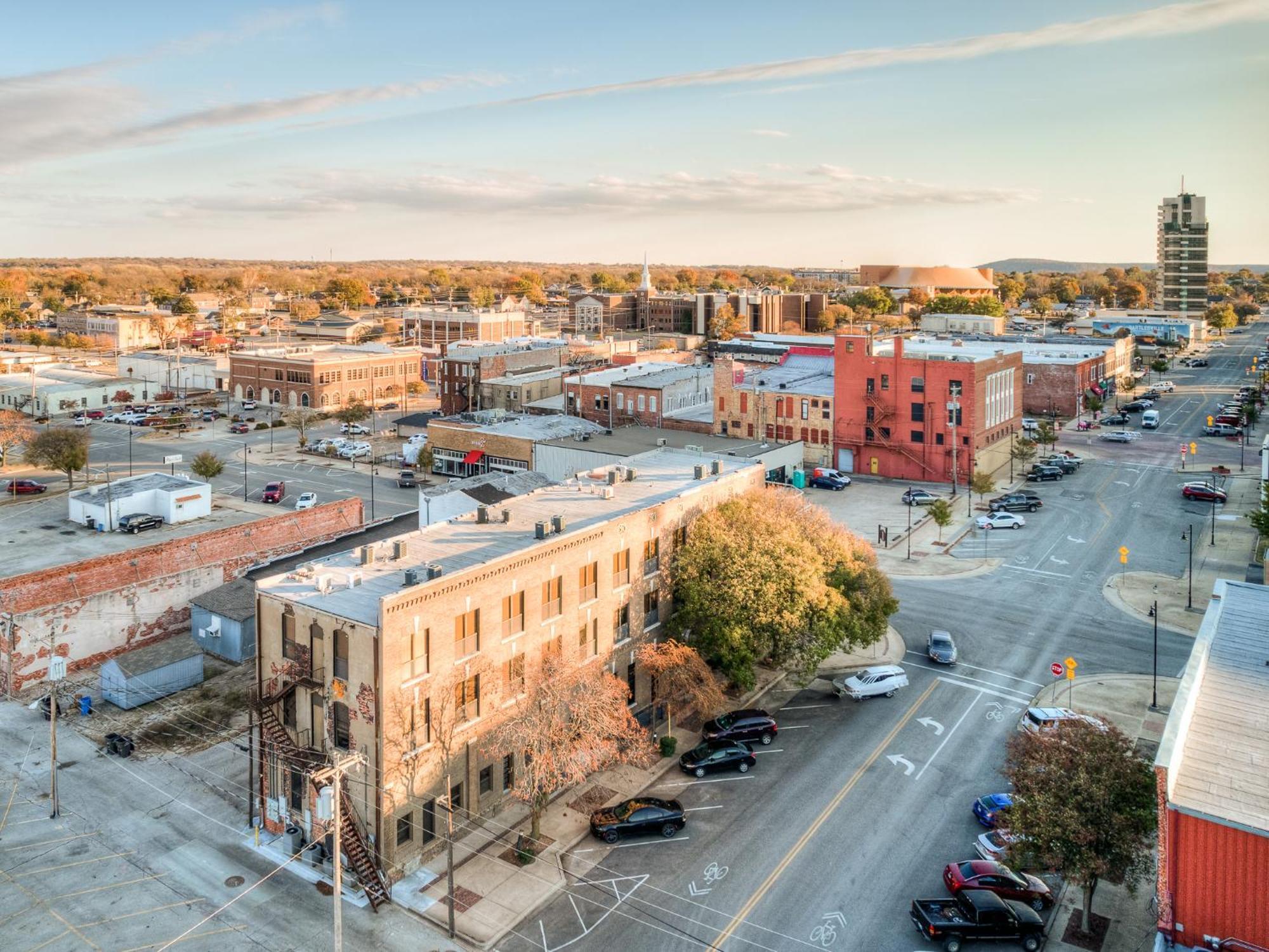 Deluxe Studio In Historic Downtown Building! Bartlesville Ngoại thất bức ảnh